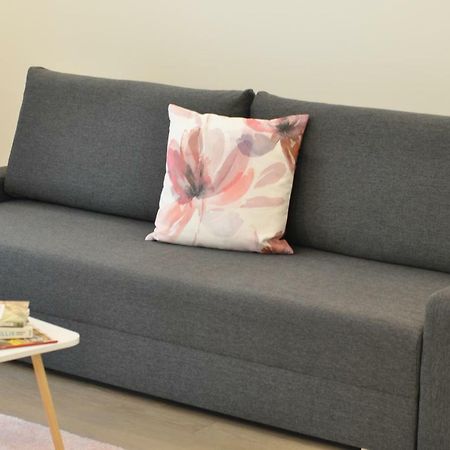 Central Family-Friendly Apt In Wien Exteriör bild
