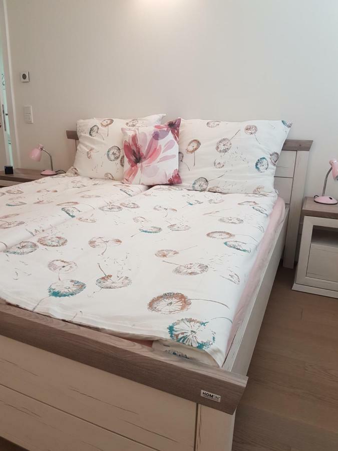 Central Family-Friendly Apt In Wien Exteriör bild